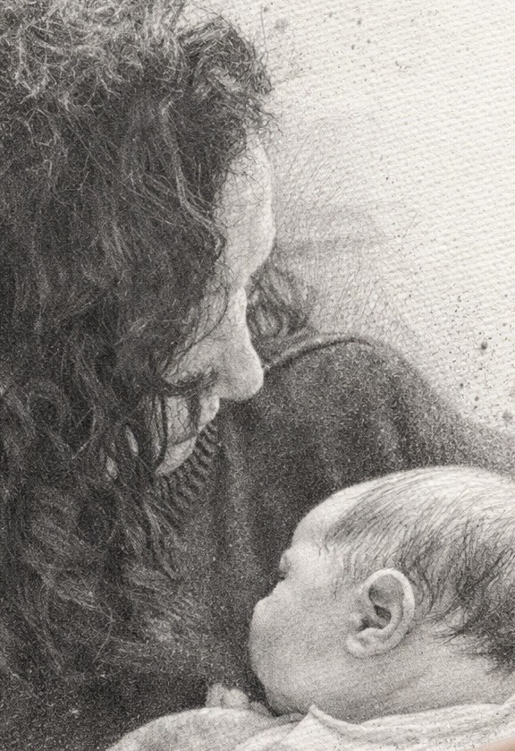 Abuela y nieto en momentos vitales diferentes.